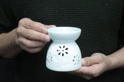 Classic White Oil Burner - Floral with Teal Well – image 2