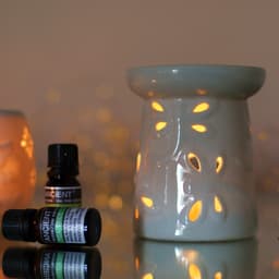 Classic White Oil Burner - Dragonfly – image 1