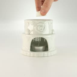 Ceramic Cake Oil Burner - HAPPY BIRTHDAY - White – image 6