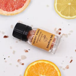 Energise Aromatherapy Smelling Salt – image 2